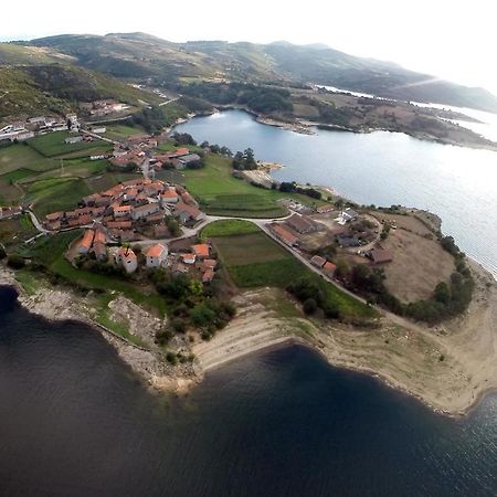 Penzion Casas Avela Brava Negroes Exteriér fotografie